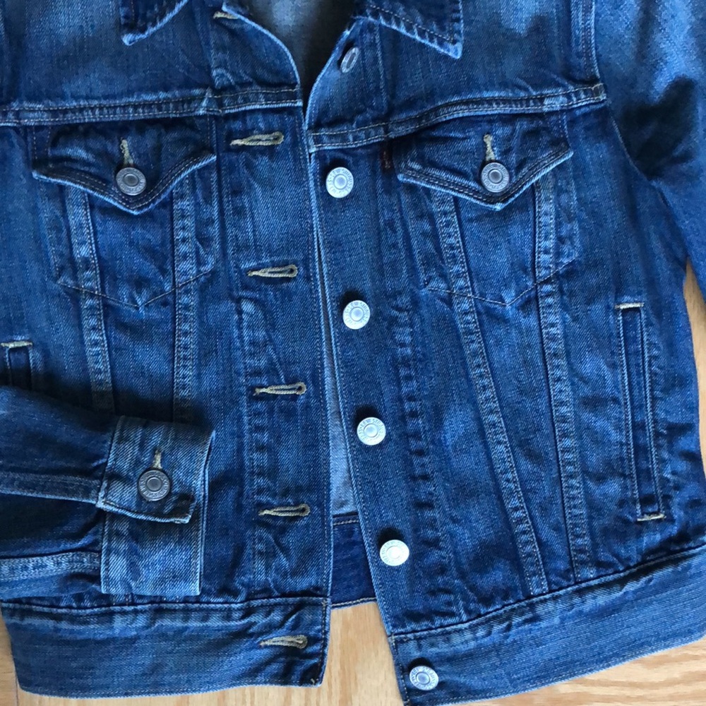Levi’s denim jacket - Picture 2 of 4